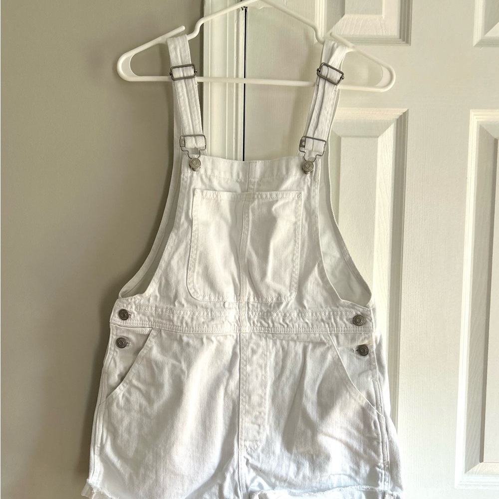 Madewell Adirondack Short Overalls in tile white size S
